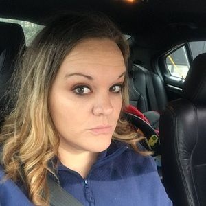 Meet your Posher, Staci